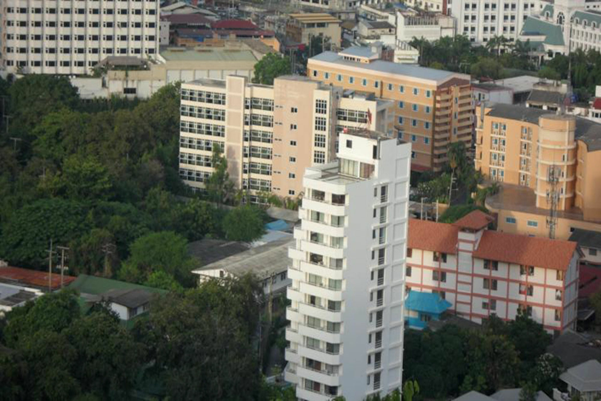The Monaco Residence Pattaya Bagian luar foto