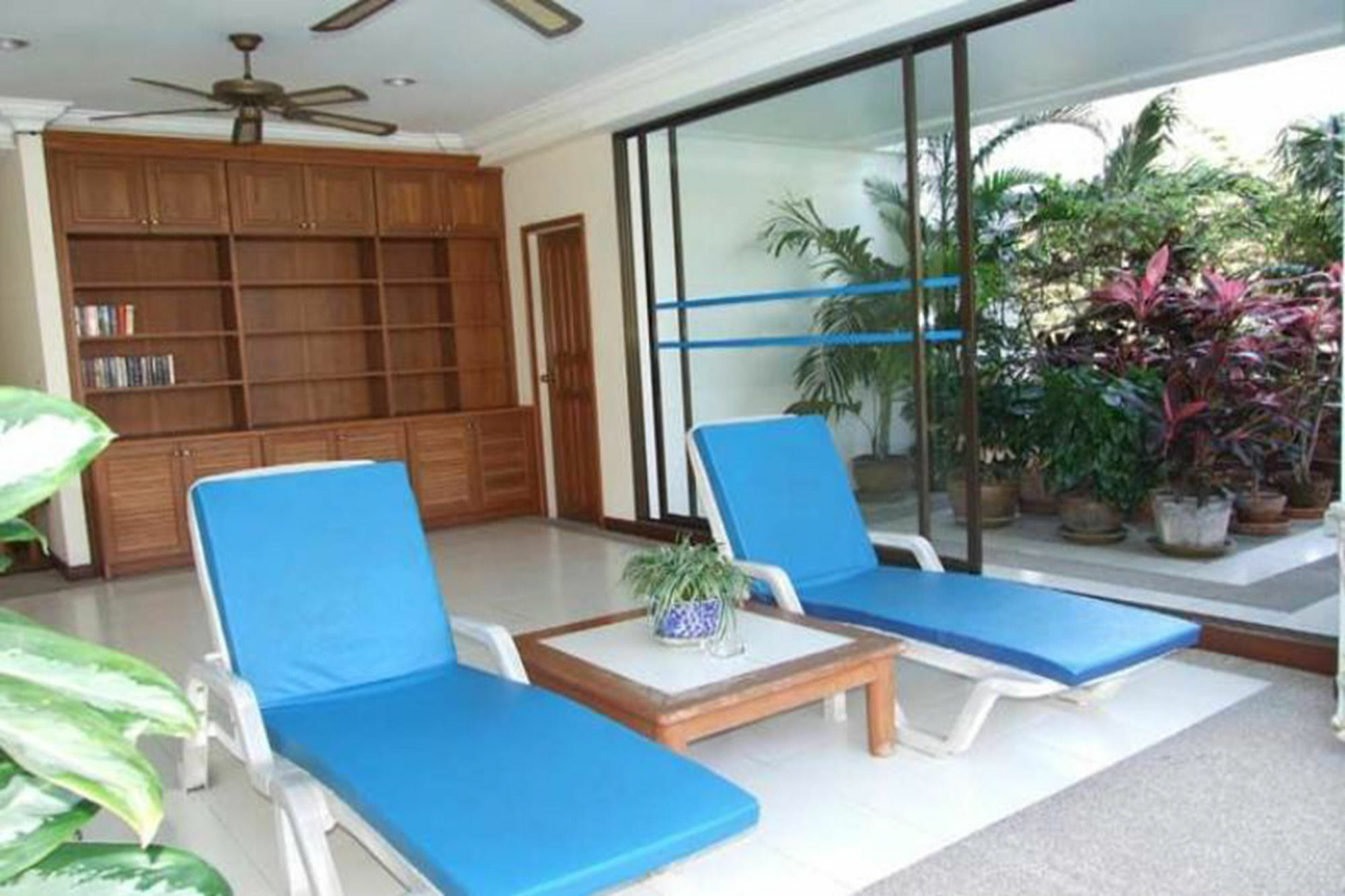 The Monaco Residence Pattaya Bagian luar foto